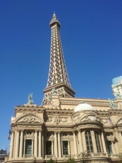 street view of the eiffel tower